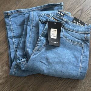Fashion Nova jeans